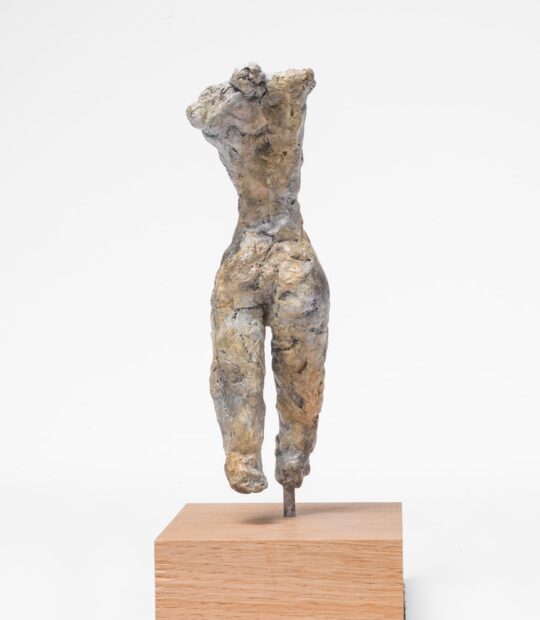 Figurative sculpture Anchor with Light Patina